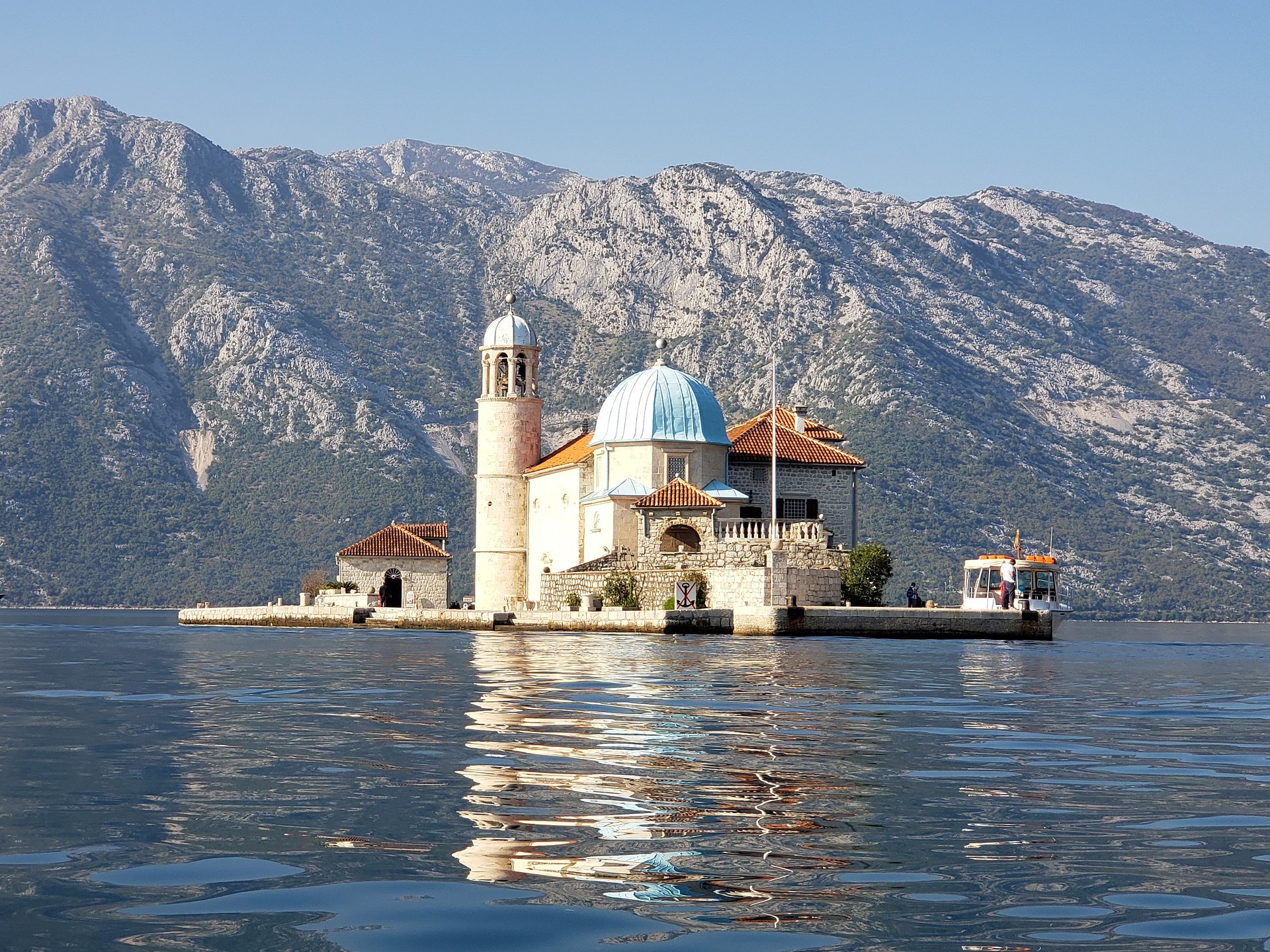 fontana travel montenegro